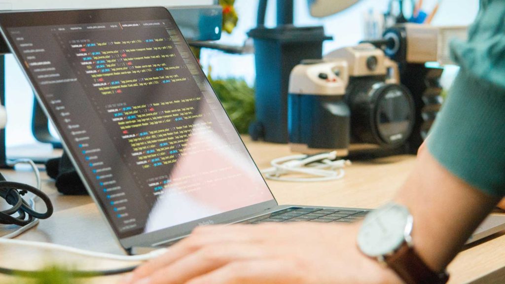 Tips-to-Get-Benefits-of-Custom-Web-Application-Development-Services-on-hometalk-news