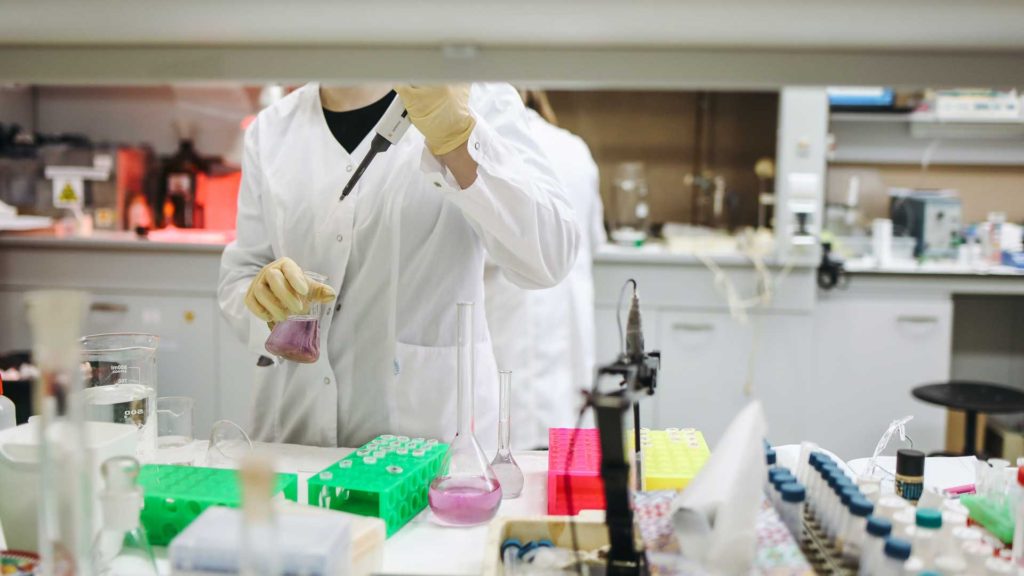 Rapid-Antigen-Test-vs.-RT-PCR-Test-vs.-Antibody-Test-on-HomeTalk