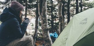 Some-Essential-Camping-Gear-Must-Have-While-Camping-on-hometalk-news