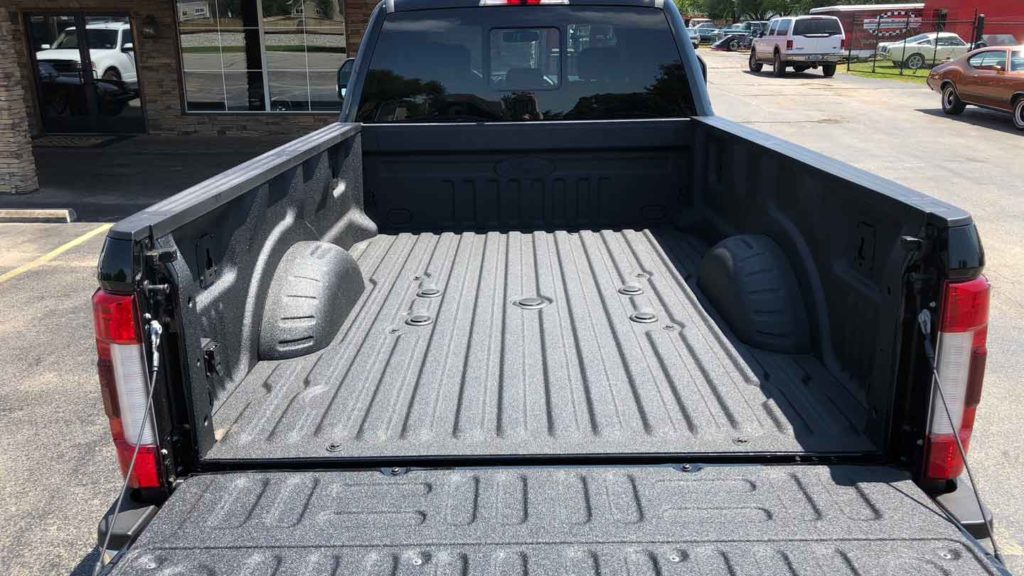 Selecting-Bed-Liner-between-the-Spray-In-and-Drop-In-on-hometalk-news